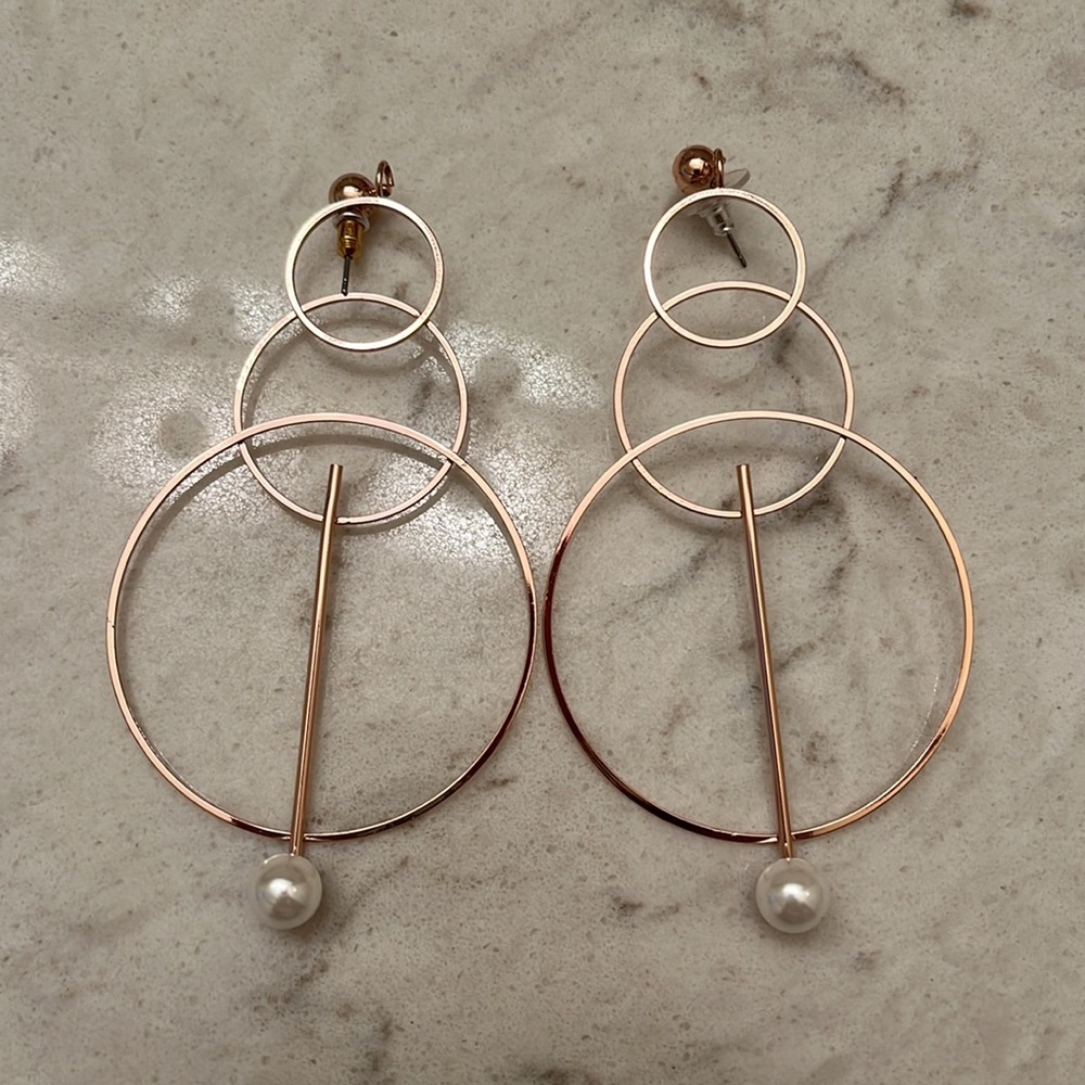 Rose gold color earrings
